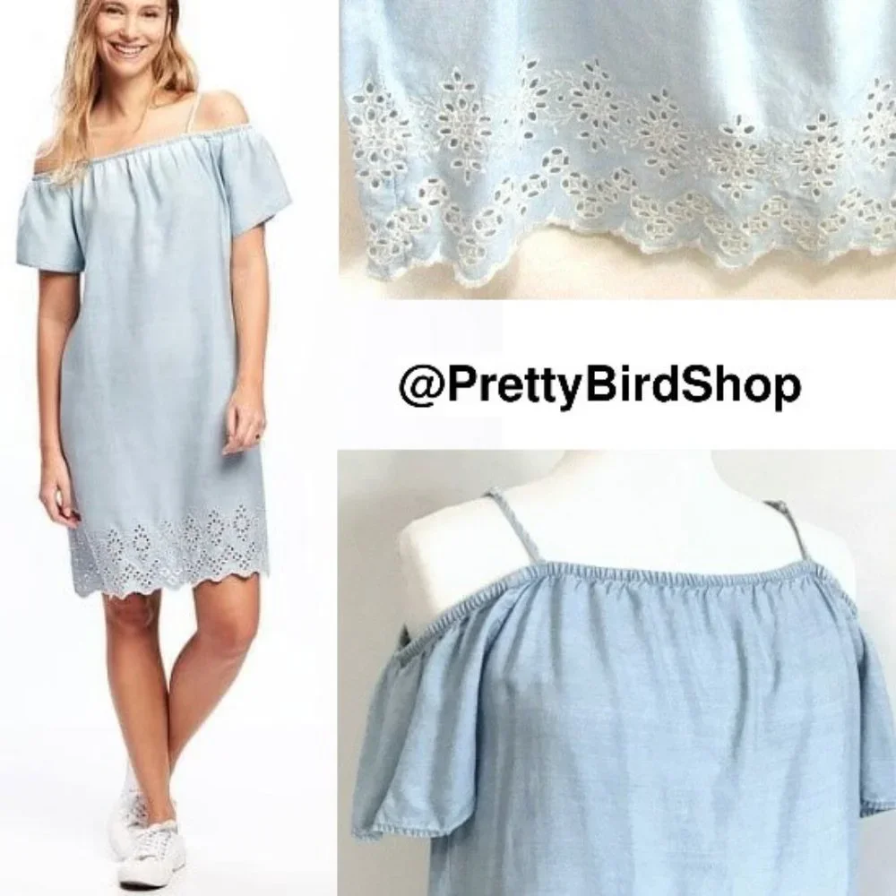 OLD NAVY dress M Eyelet blue chambray cold shoulder EUC - Picture 2 of 11